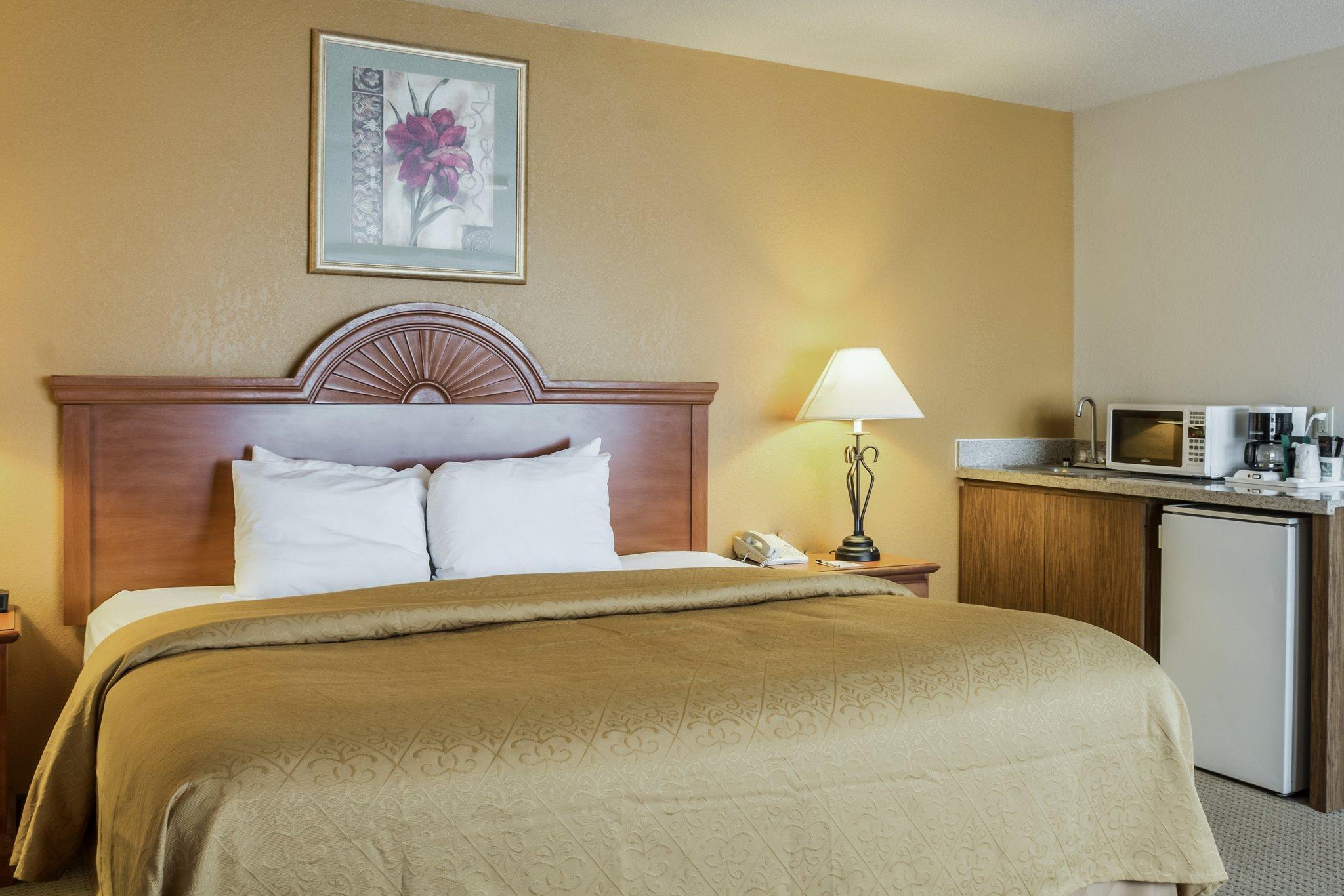 Quality Inn Huron Εξωτερικό φωτογραφία